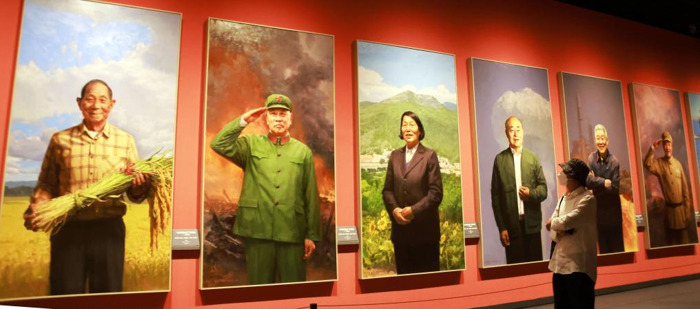 2022��10��1�����^���ڡ����������҂����r�����g(sh��)�zӰ��Ʒչ�����^���ͮ��������͇����¡��@���ߡ������A��ӛ�� ���� �z